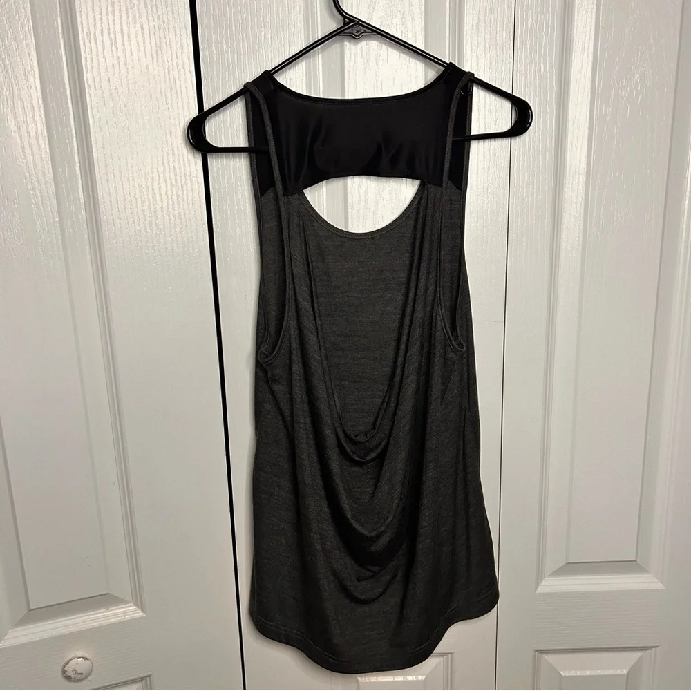 Alo Vapor Tank Charcoal Flec Black Gray Sleeveless Scoop‎ Open Back Size Small S